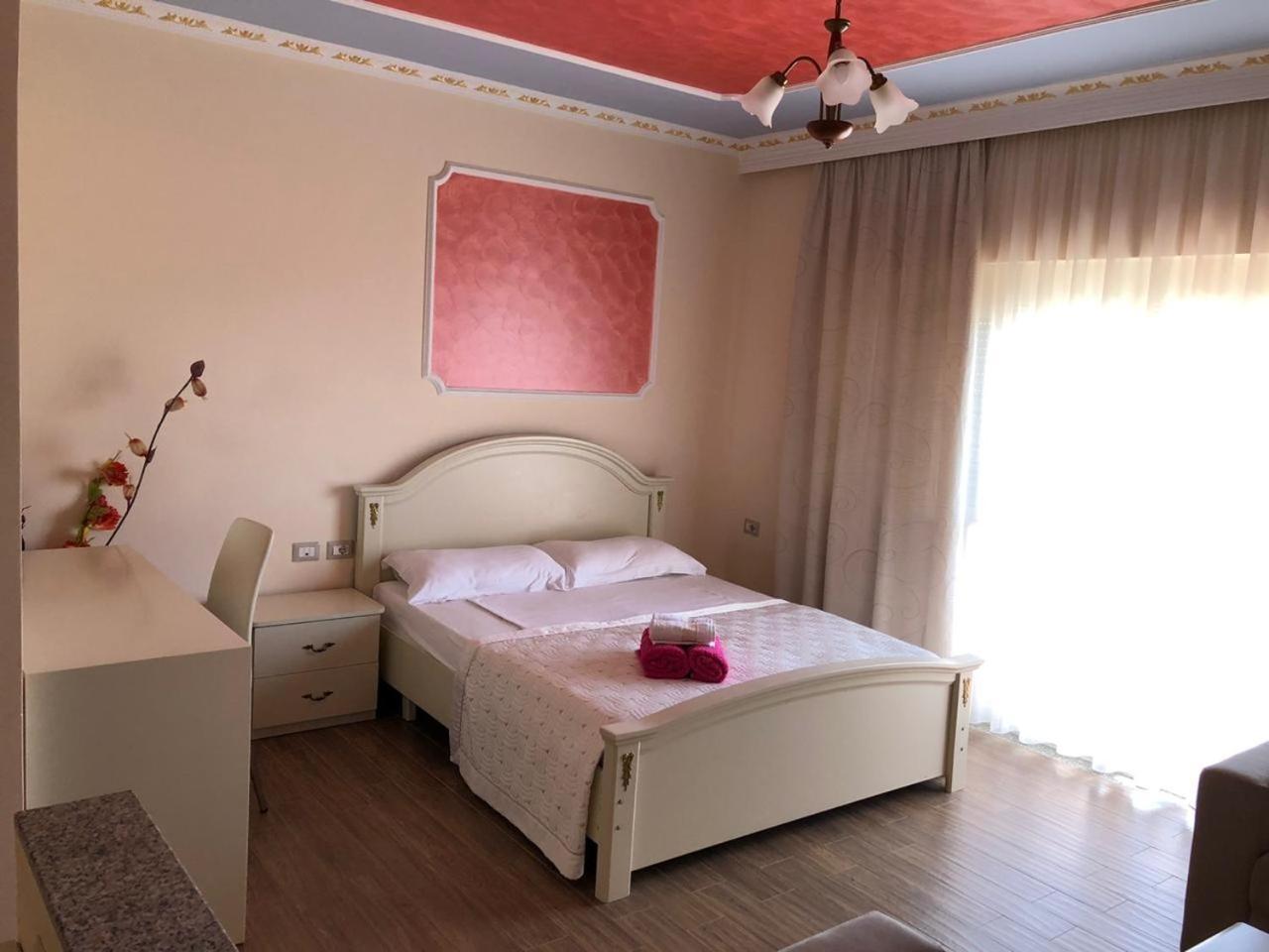 Hotel Maren Durres Ruang foto