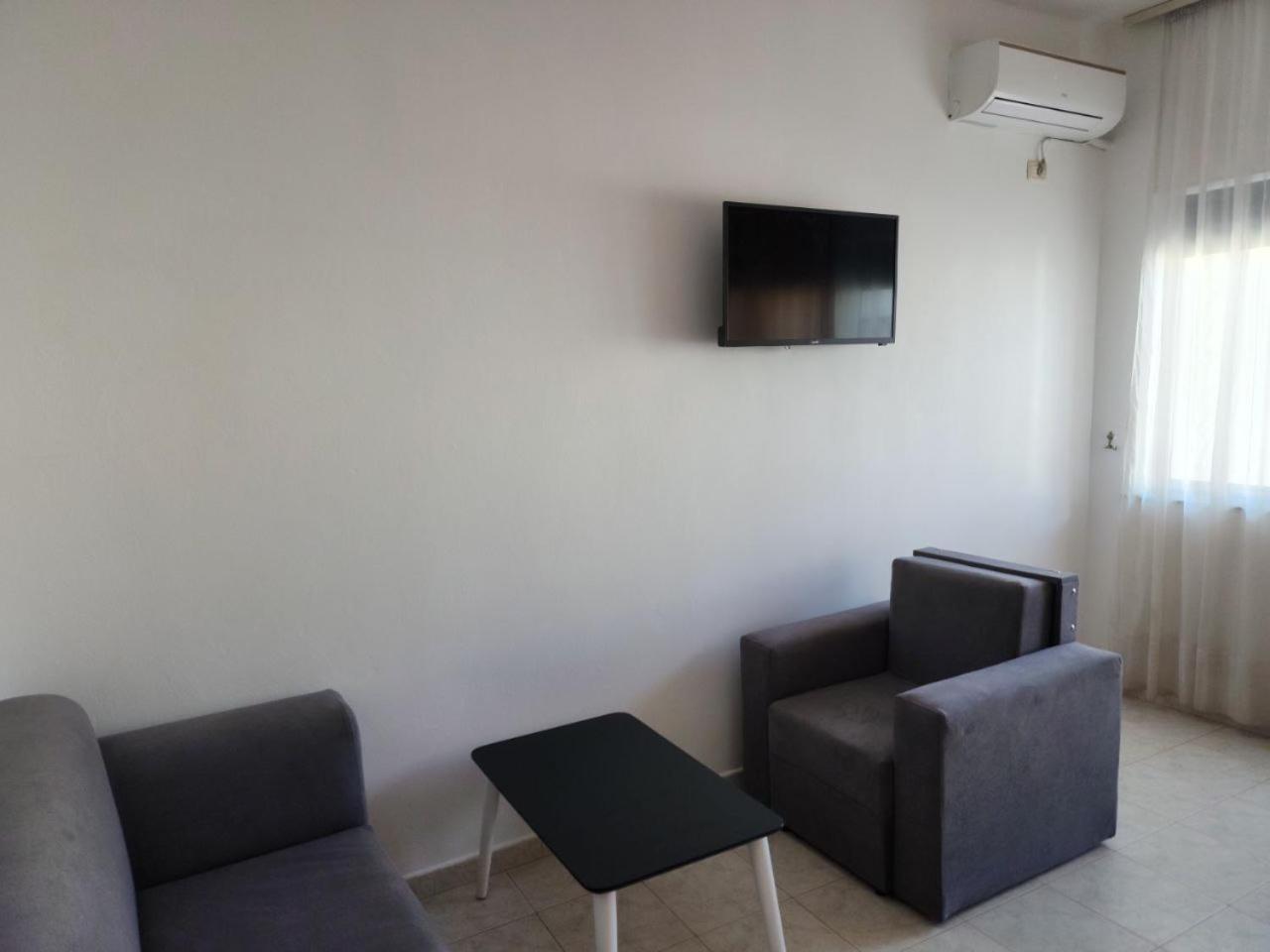 Hotel Maren Durres Ruang foto