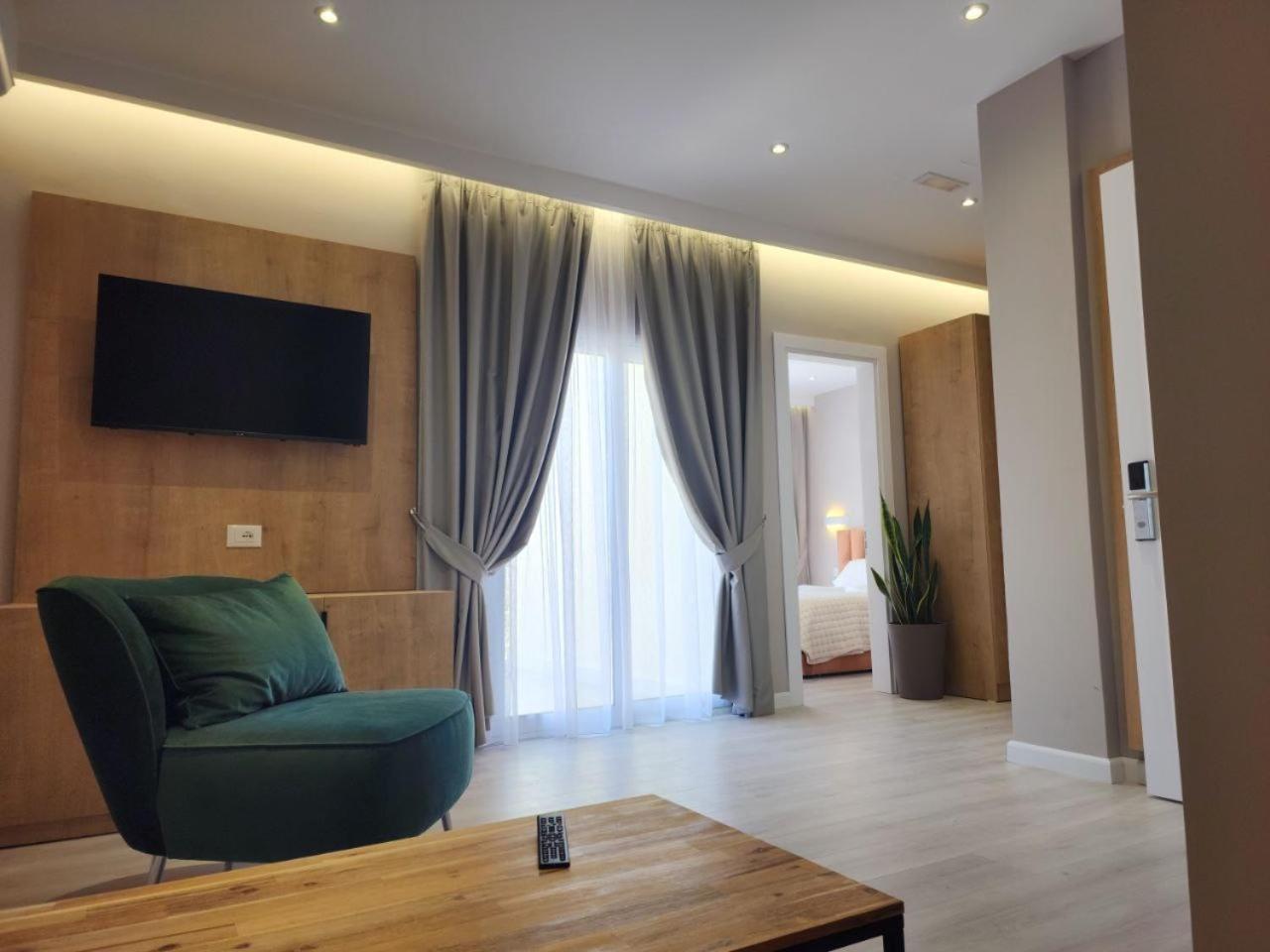 Hotel Maren Durres Ruang foto