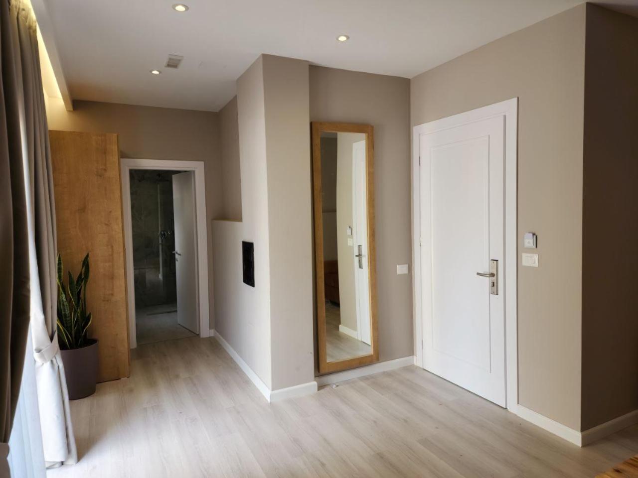 Hotel Maren Durres Ruang foto